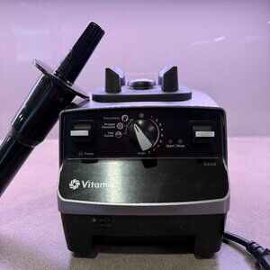 VITAMIX 6300 Blender VM0102B Base Motor & Tamper ONLY.  Gray, CLEAN – EXCELLENT!